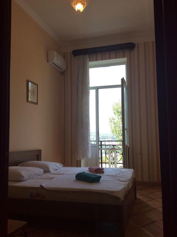 טביליסי Griboedov Hostel & Suites מראה חיצוני תמונה