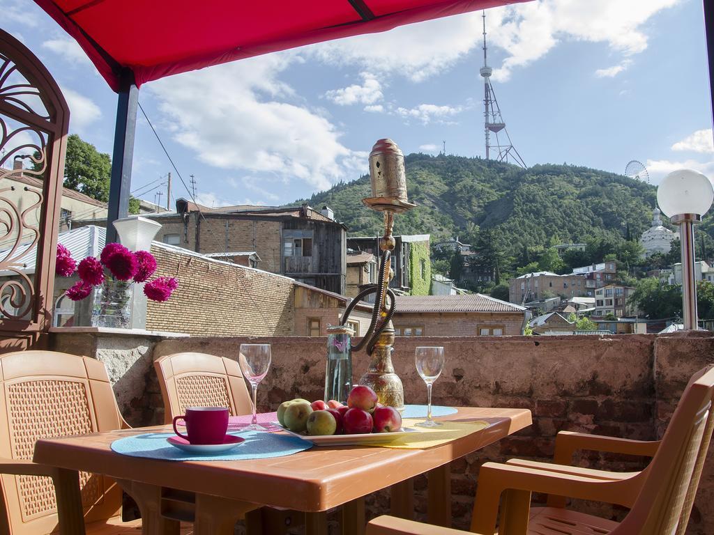 טביליסי Griboedov Hostel & Suites מראה חיצוני תמונה
