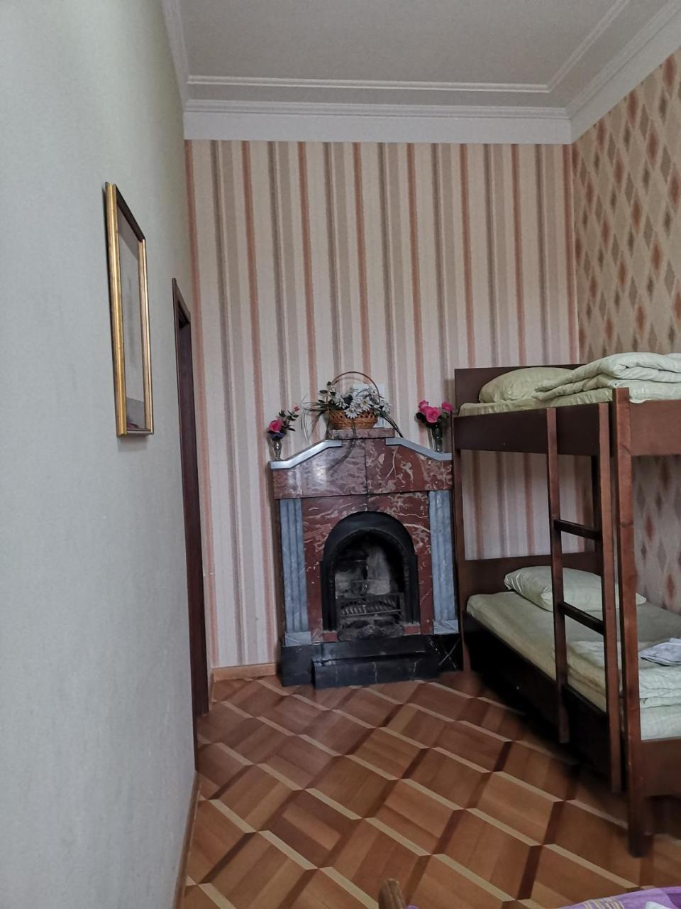 טביליסי Griboedov Hostel & Suites מראה חיצוני תמונה